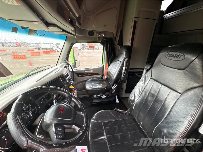 Peterbilt 579 وحدات الجر
