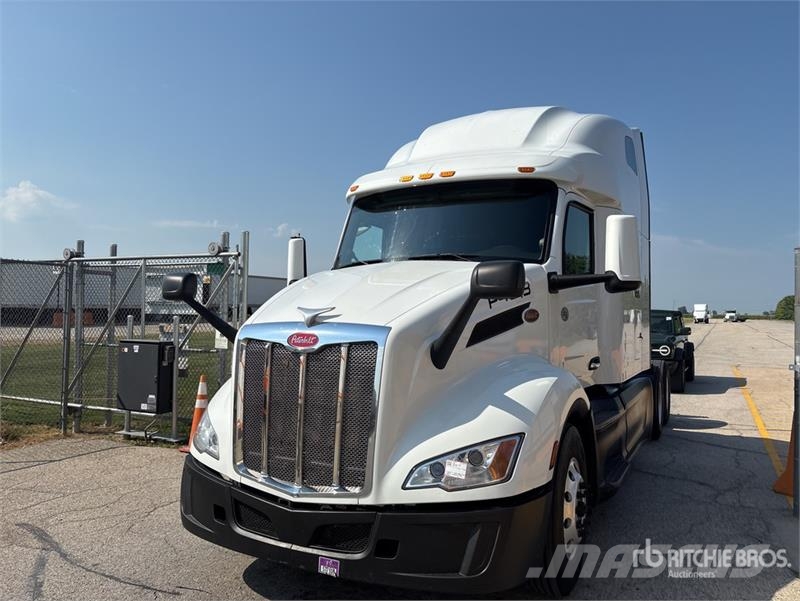 Peterbilt 579 Autotractoare