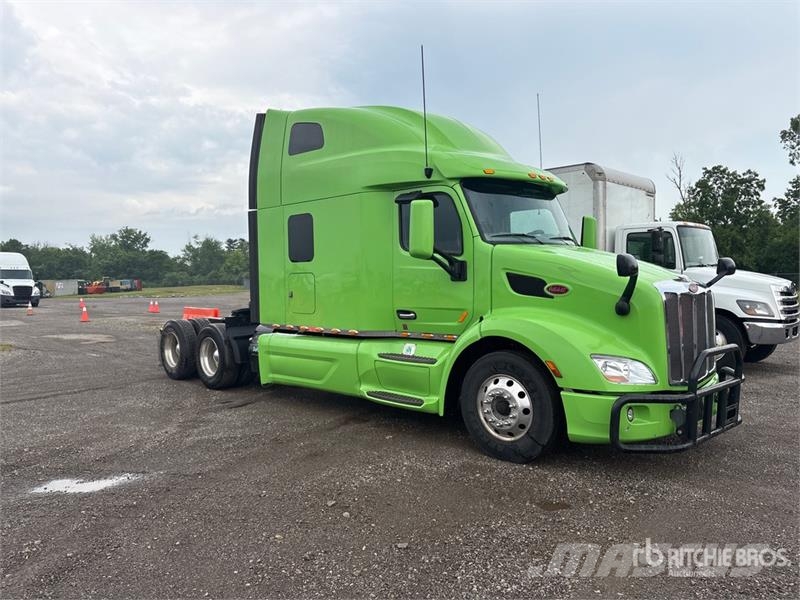 Peterbilt 579 وحدات الجر