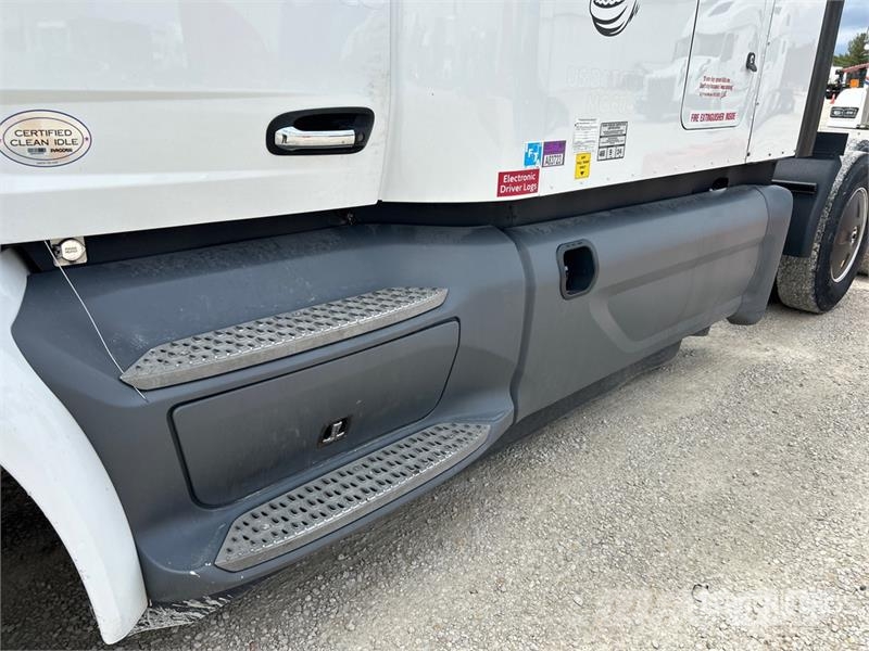 Peterbilt 579 وحدات الجر