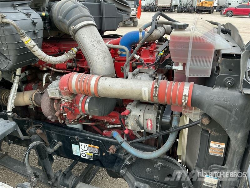 Peterbilt 579 Tractor Units