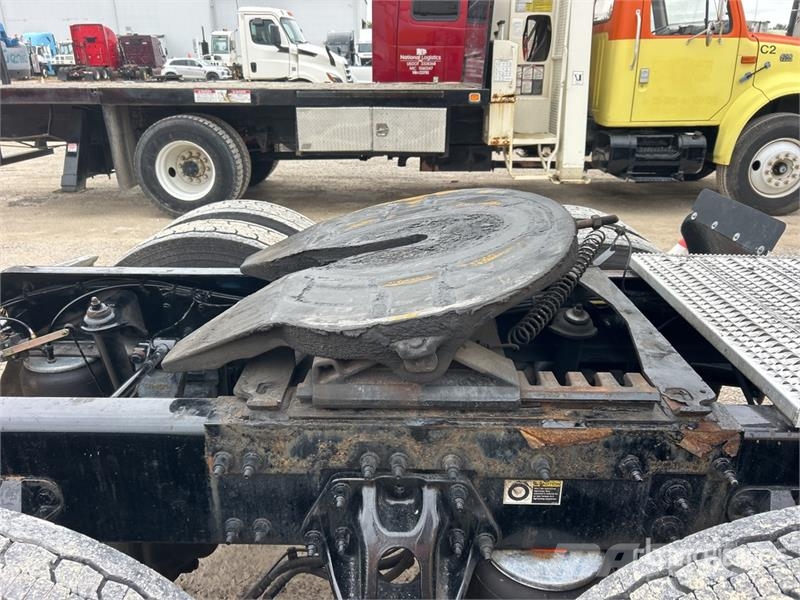Peterbilt 579 وحدات الجر