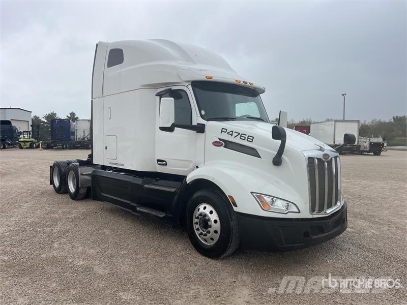 Peterbilt 579 وحدات الجر