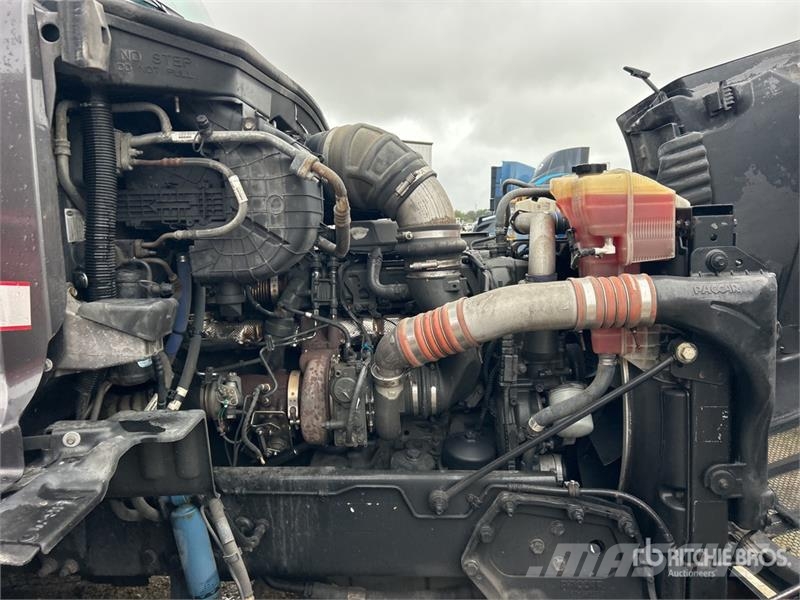 Peterbilt 579 Tractor Units