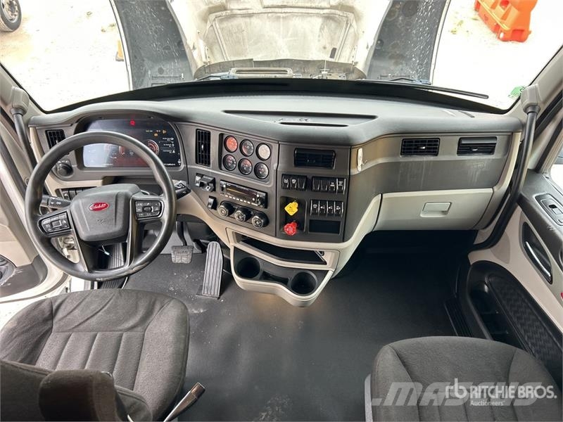 Peterbilt 579 وحدات الجر