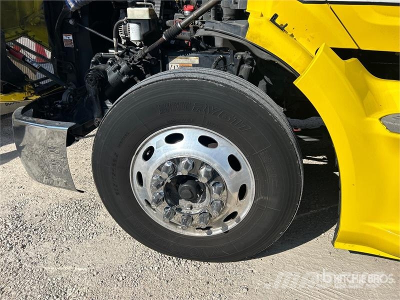 Peterbilt 579 Autotractoare