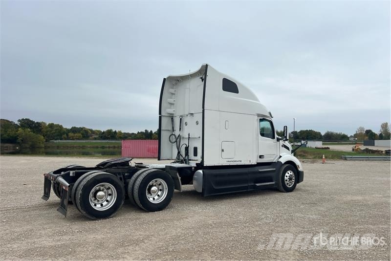 Peterbilt 579 وحدات الجر