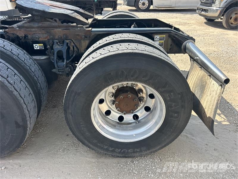 Peterbilt 579 牵引车