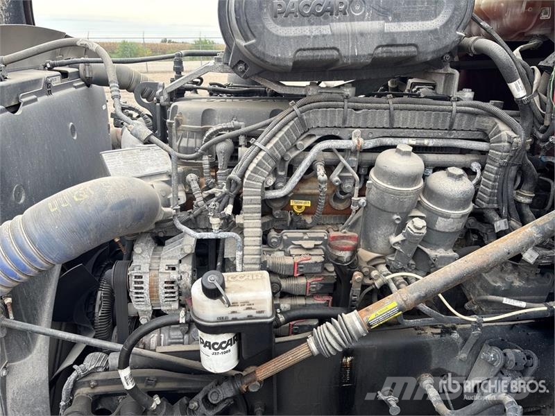 Peterbilt 579 曳引機組件