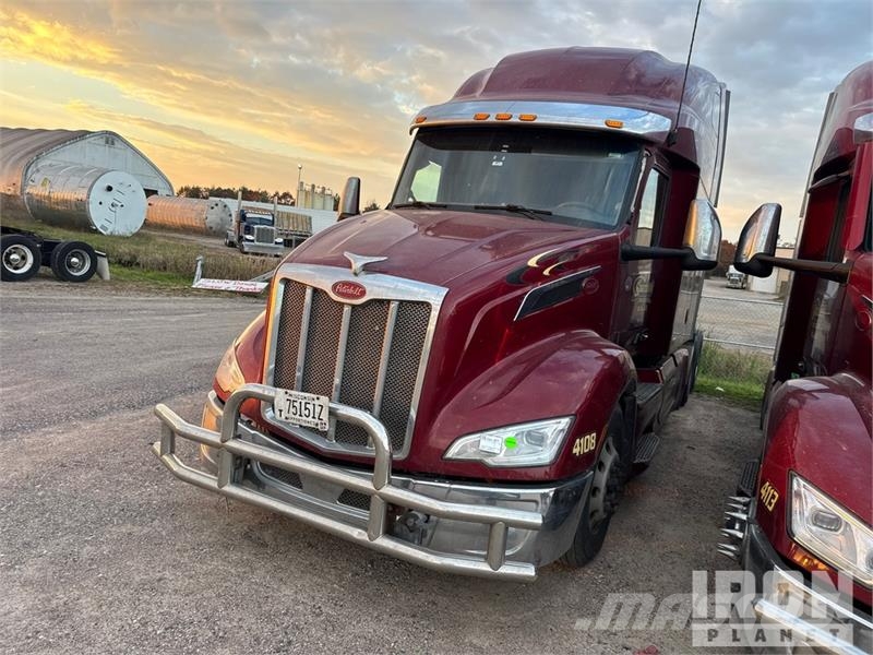 Peterbilt 579 Vilcēji