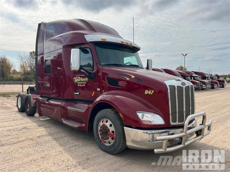 Peterbilt 579 Vilcēji