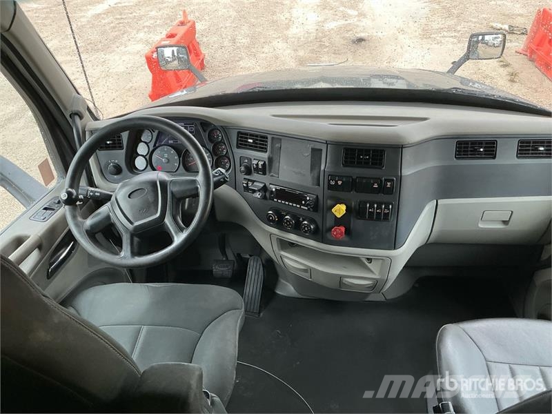 Peterbilt 579 Cavalos mecânicos