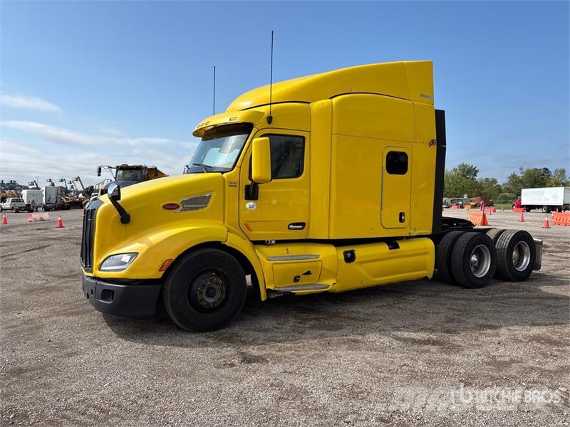 Peterbilt 579 وحدات الجر