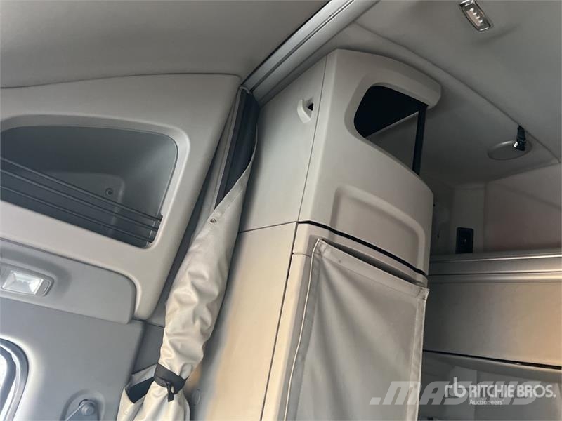 Peterbilt 579 وحدات الجر