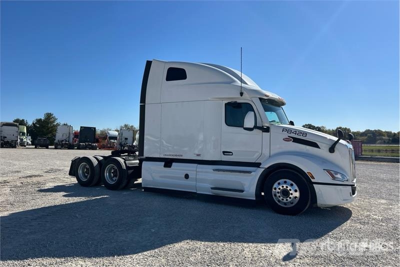 Peterbilt 579 牵引车