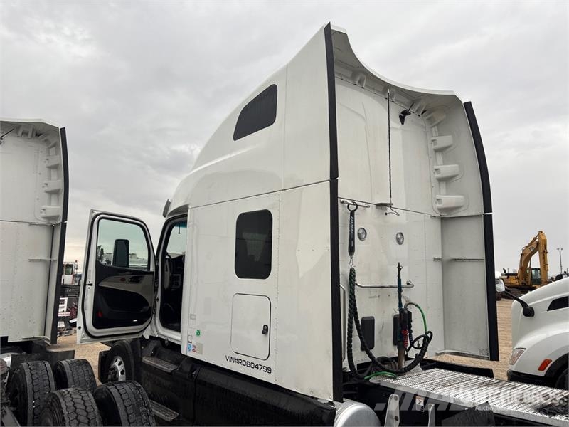 Peterbilt 579 Tractor Units