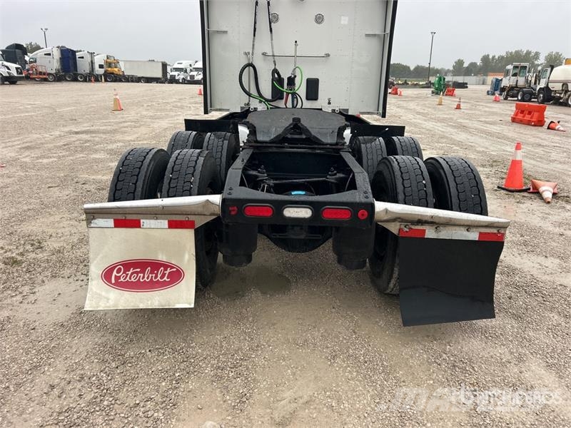 Peterbilt 579 Nyergesvontatók