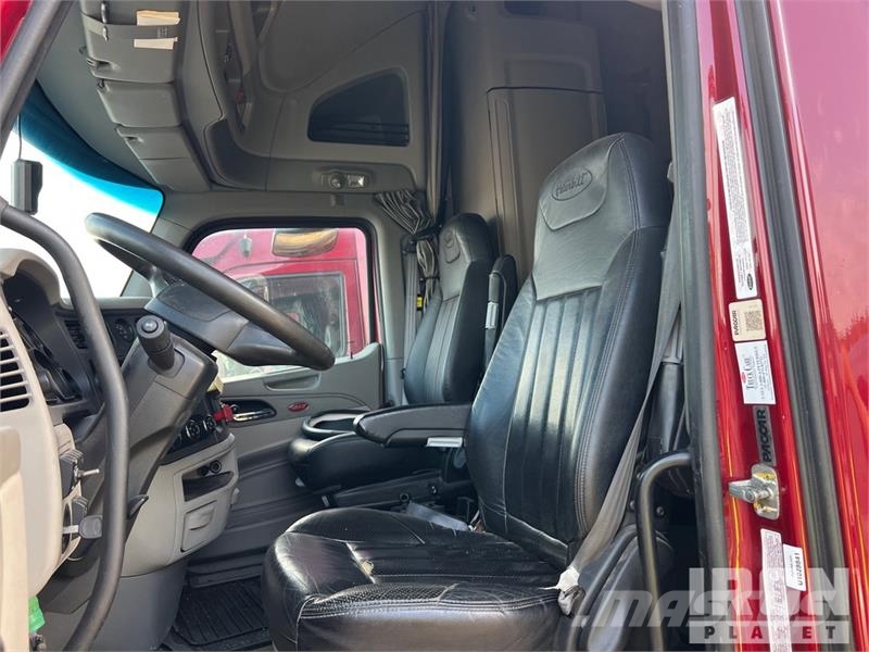 Peterbilt 579 Vilcēji