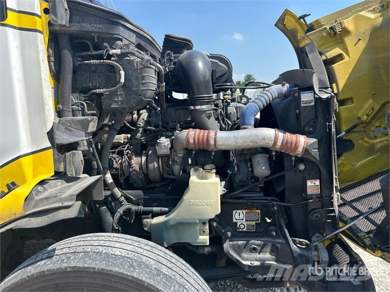 Peterbilt 579 Autotractoare