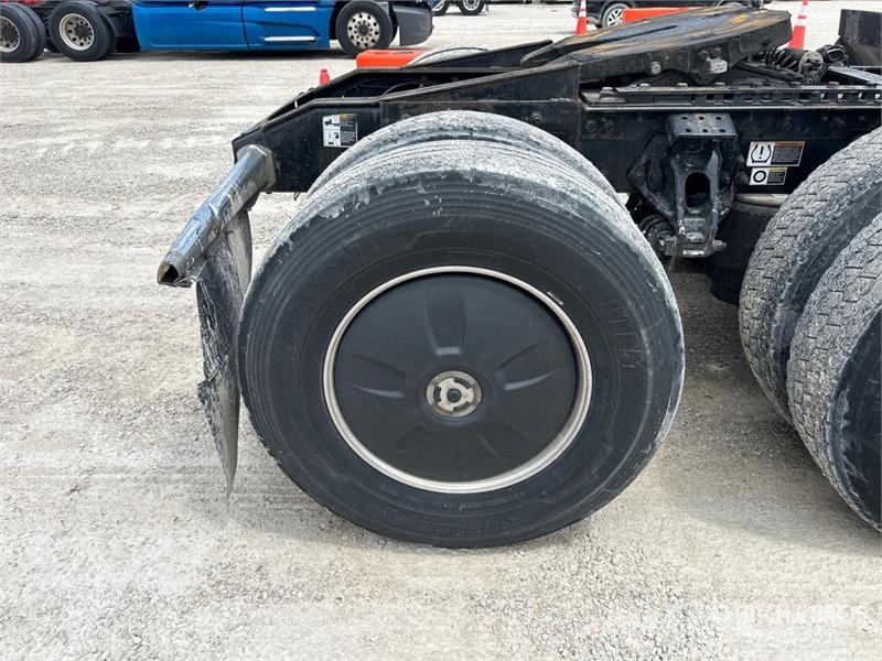 Peterbilt 579 وحدات الجر