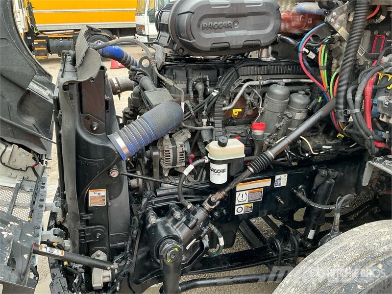 Peterbilt 579 Tractor Units