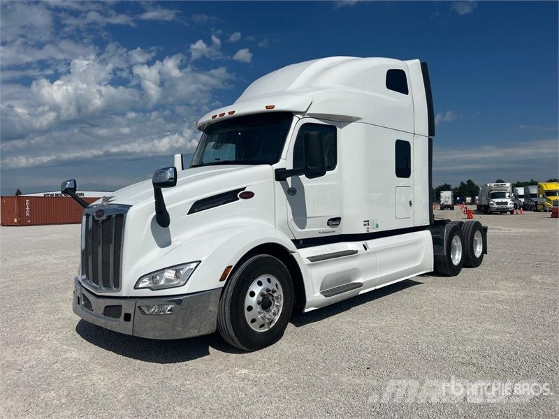 Peterbilt 579 Autotractoare