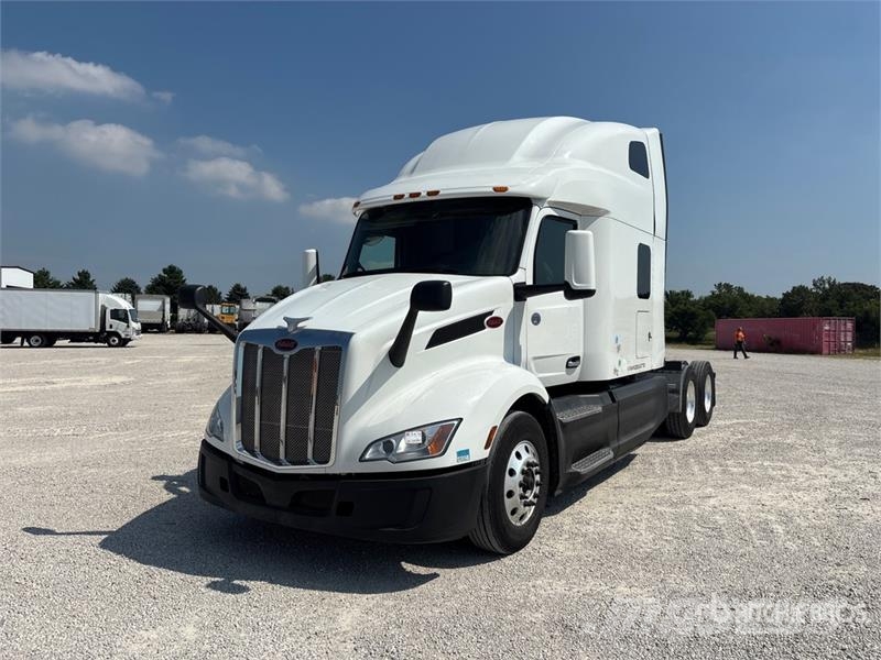 Peterbilt 579 Autotractoare