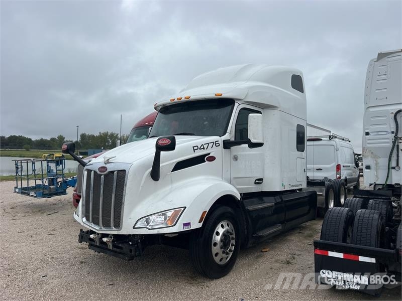Peterbilt 579 Tractor Units