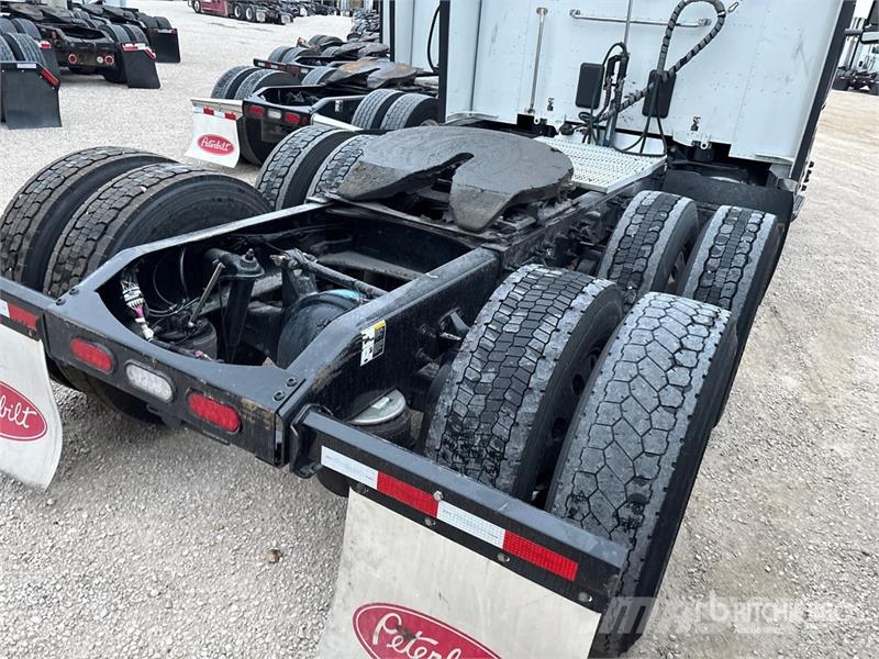 Peterbilt 579 Tractor Units