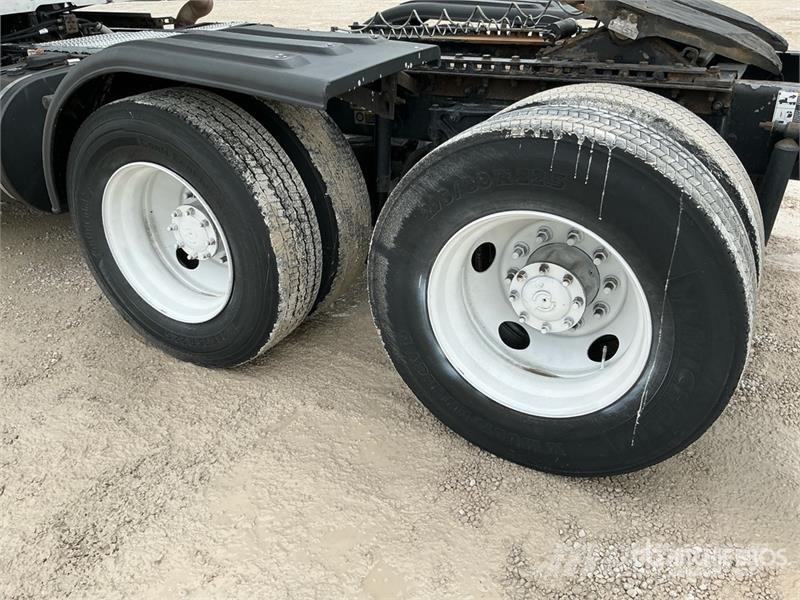 Peterbilt 579 Tractor Units