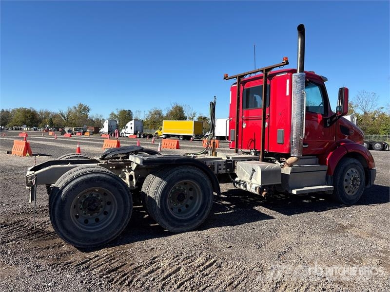 Peterbilt 579 Trekkers