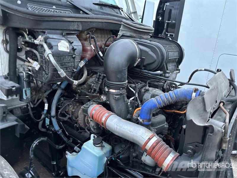 Peterbilt 579 Tractor Units