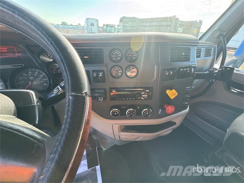 Peterbilt 579 وحدات الجر