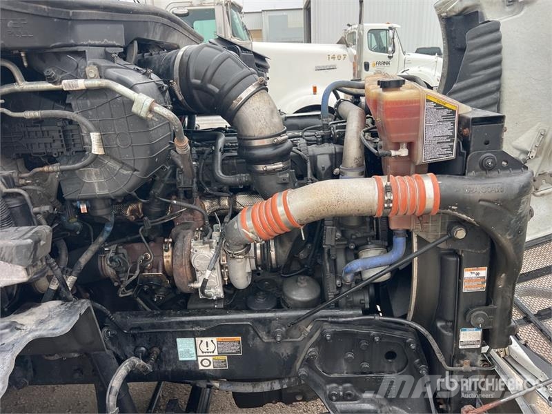 Peterbilt 579 Prime Movers