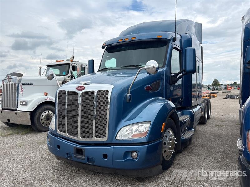 Peterbilt 579 Prime Movers