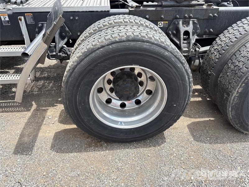 Peterbilt 579 وحدات الجر