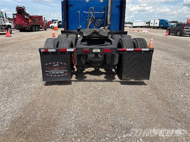 Peterbilt 579 وحدات الجر