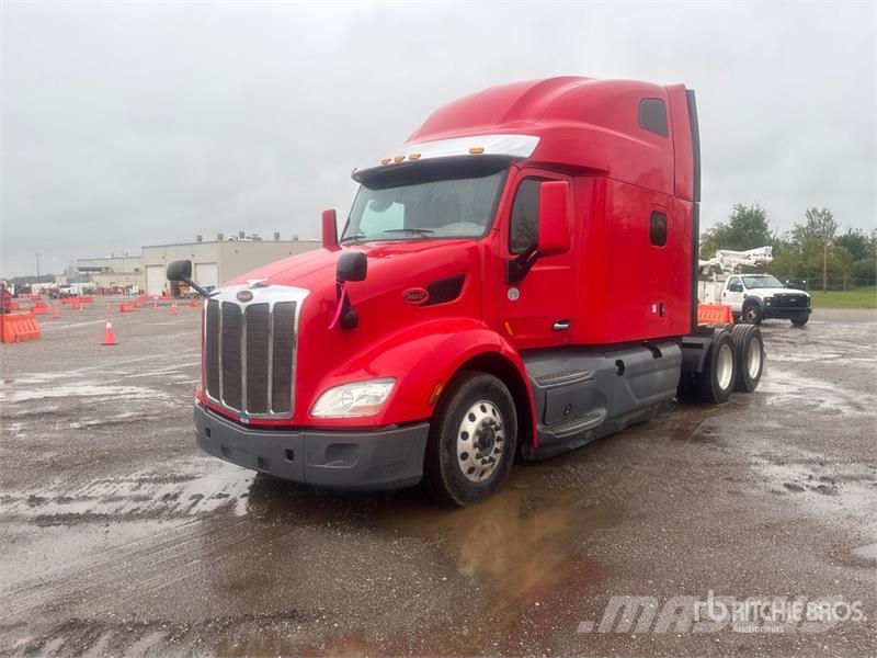 Peterbilt 579 Vetopöytäautot