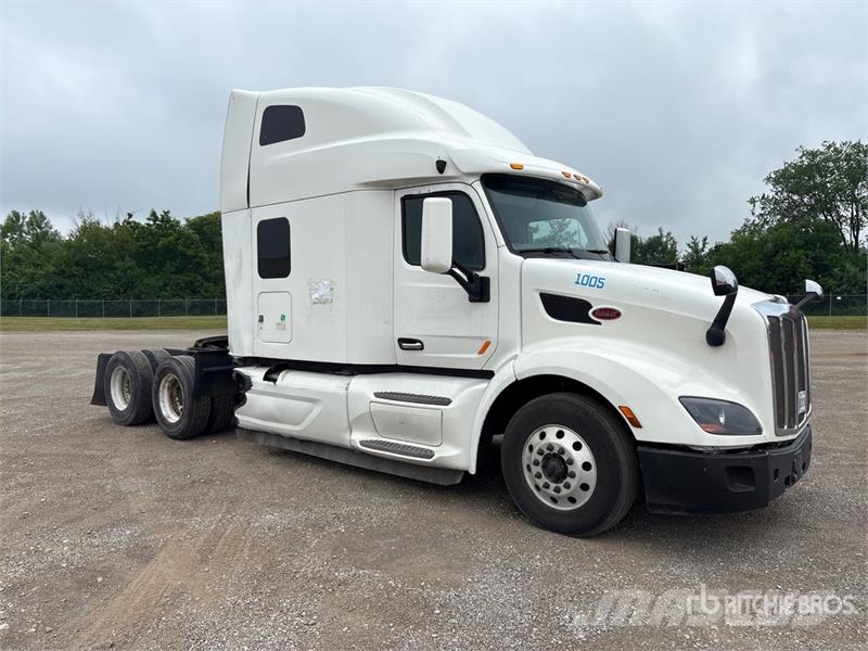 Peterbilt 579 Vilcēji