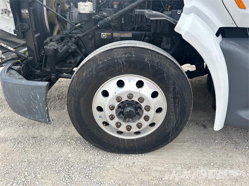 Peterbilt 579 Trekkvogner