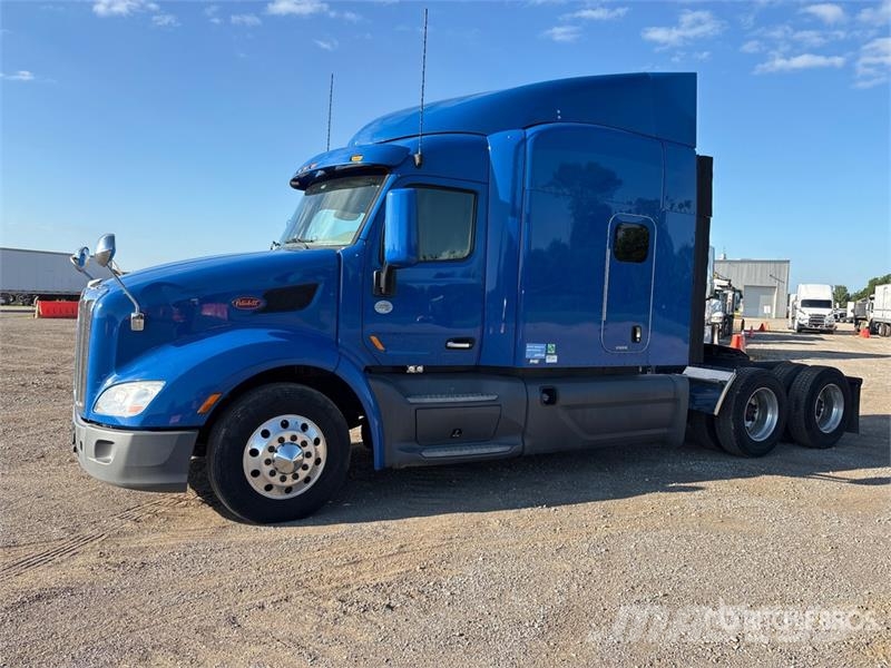 Peterbilt 579 وحدات الجر