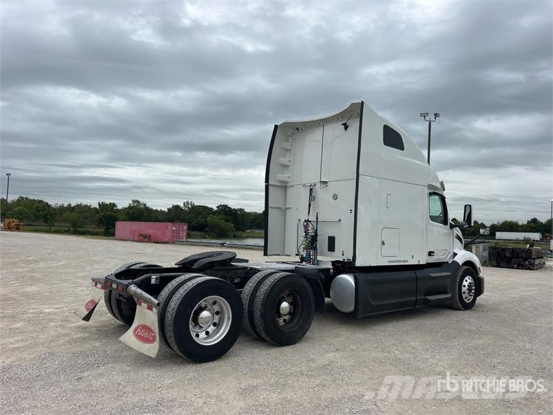 Peterbilt 579 وحدات الجر