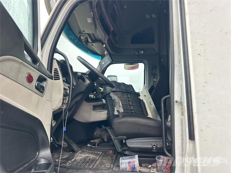 Peterbilt 579 Tractor Units