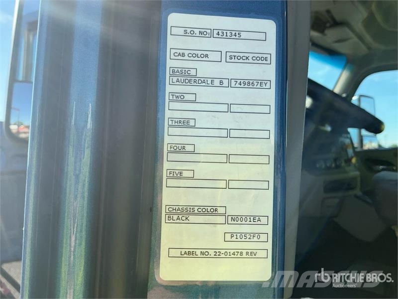 Peterbilt 579 Prime Movers