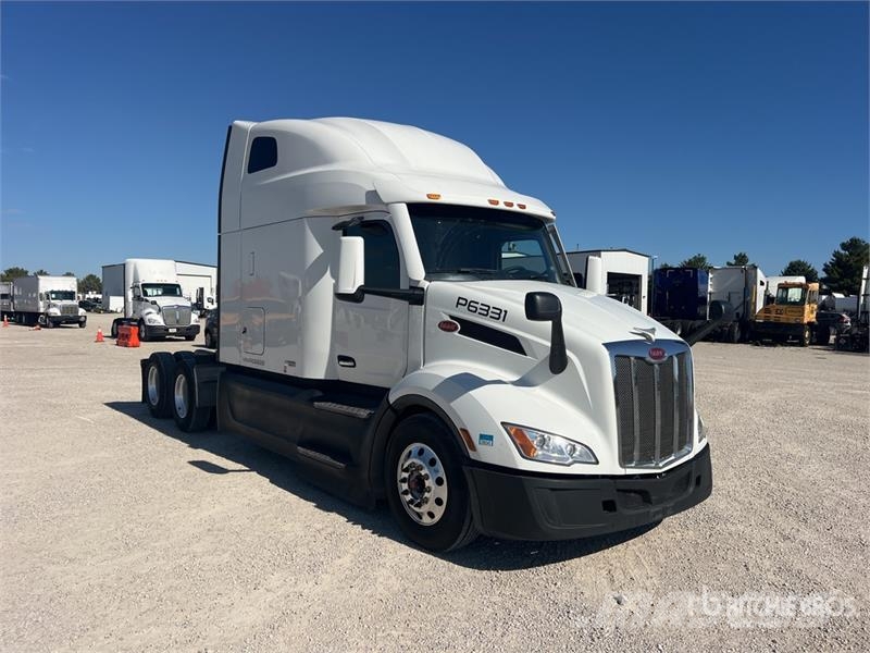 Peterbilt 579 牵引车
