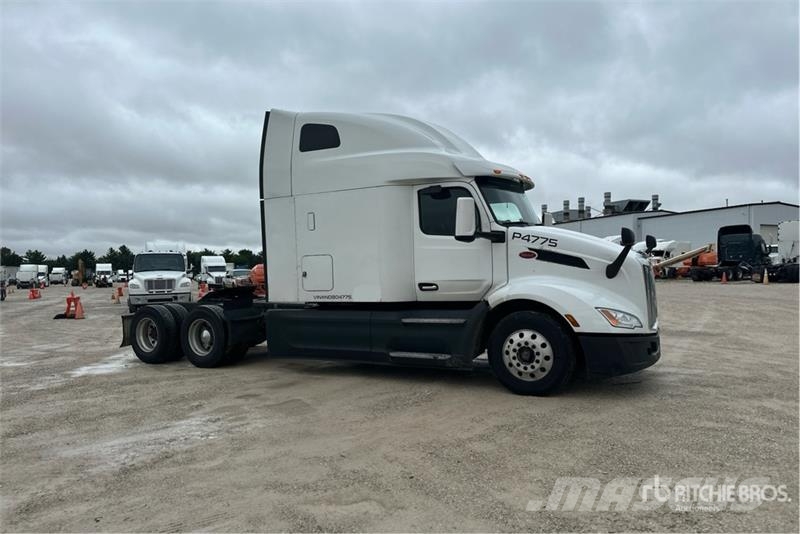 Peterbilt 579 Vilcēji