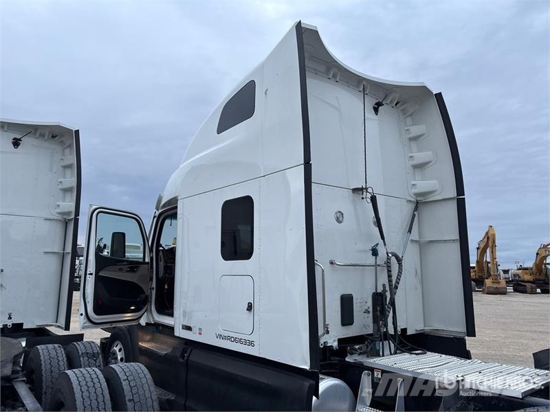 Peterbilt 579 Tractor Units