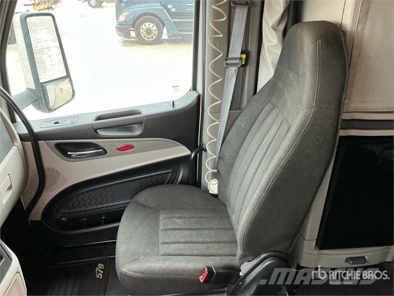 Peterbilt 579 Tractor Units