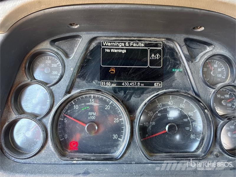 Peterbilt 579 Trekkers