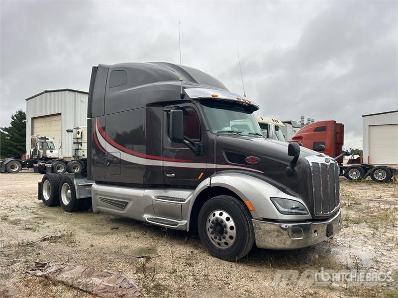 Peterbilt 579 Tractor Units